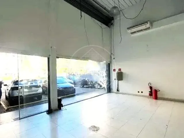 Loja com 270m², para alugar, no bairro Vila Andrade em São Paulo