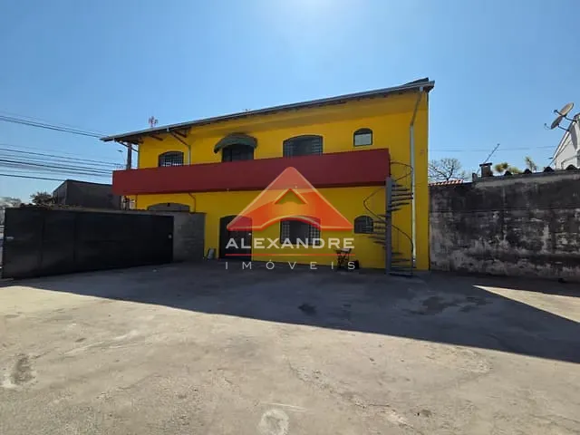 Loja com 630m², à venda, no bairro Jardim Ismênia em São José dos Campos