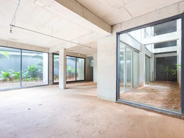 Loja com 389m², à venda ou para alugar, no bairro Pinheiros em São Paulo