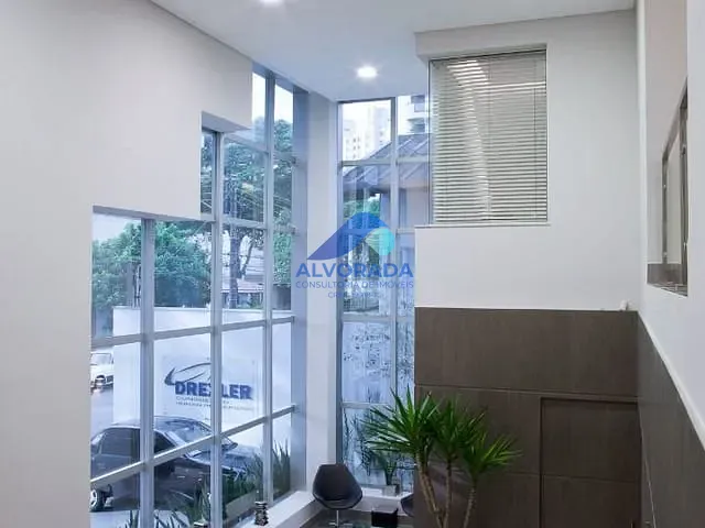 Loja com 337m², à venda, no bairro Vila Adyana em São José dos Campos