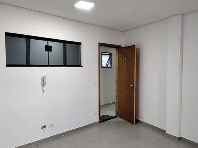 Loja com 99m², para alugar, no bairro Jardim Santa Luzia em Taboão da Serra