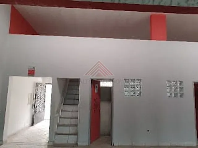 Loja com 930m², à venda, no bairro Matriz em Mauá