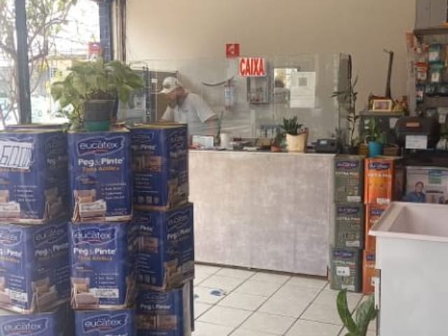 Loja com 330m², à venda, no bairro Jardim Munhoz Júnior em Osasco