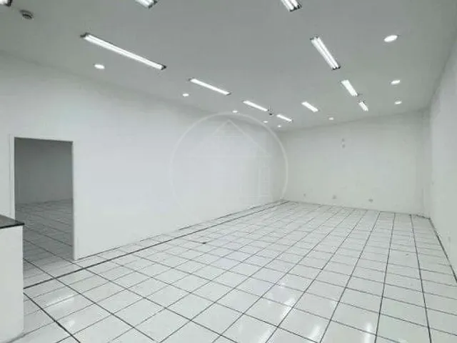 Loja com 400m², para alugar, no bairro Santo Amaro em São Paulo