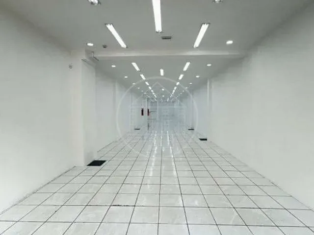 Loja com 400m², para alugar, no bairro Santo Amaro em São Paulo