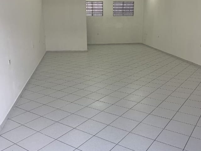 Loja com 95m², para alugar, no bairro Vila Pirituba em São Paulo