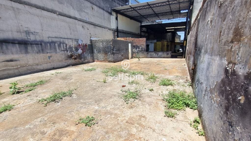 Loja-Salão, 345 m² - Foto 1