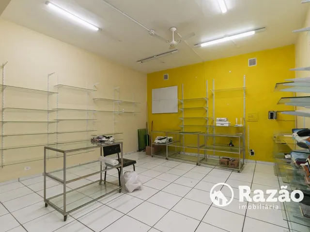 Loja para alugar, no bairro Centro em Curitiba