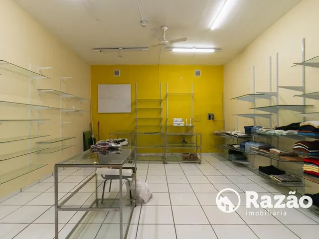 Loja para alugar, no bairro Centro em Curitiba