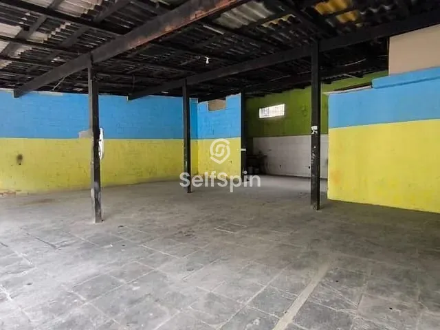 Loja com 100m², para alugar, no bairro Santa Rosa em Niterói