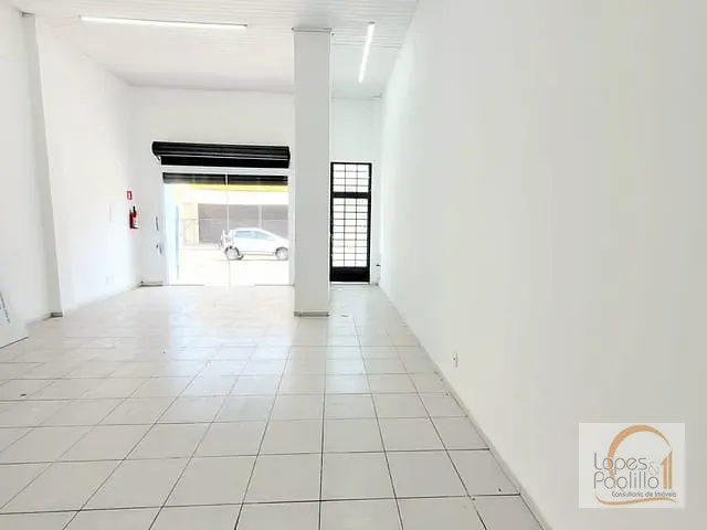Loja com 150m², para alugar, no bairro Centro em Atibaia