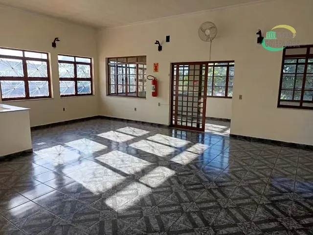 Loja com 200m², à venda ou para alugar, no bairro Jardim Bandeirantes em Campinas