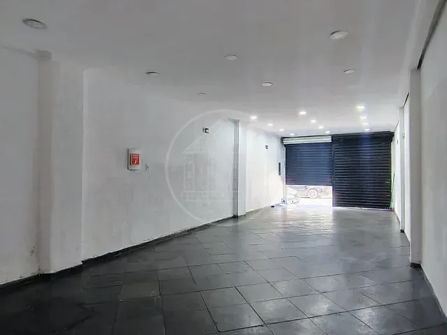 Loja com 80m², para alugar, no bairro Parque Brasil em São Paulo