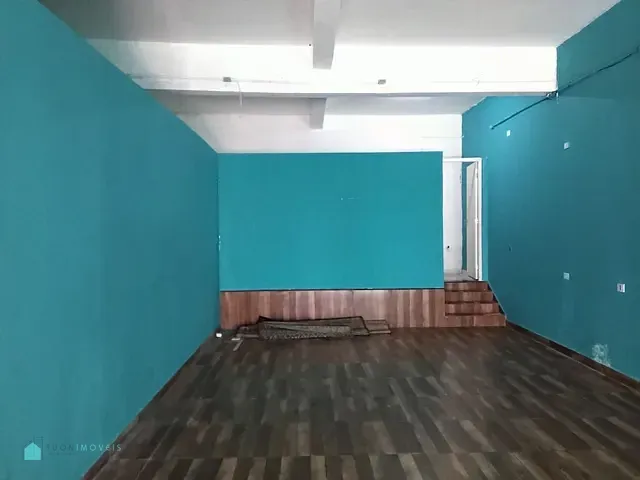 Loja com 100m², para alugar, no bairro Vila Itaberaba em São Paulo