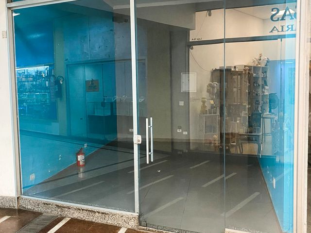 Loja com 24m², para alugar, no bairro República em São Paulo