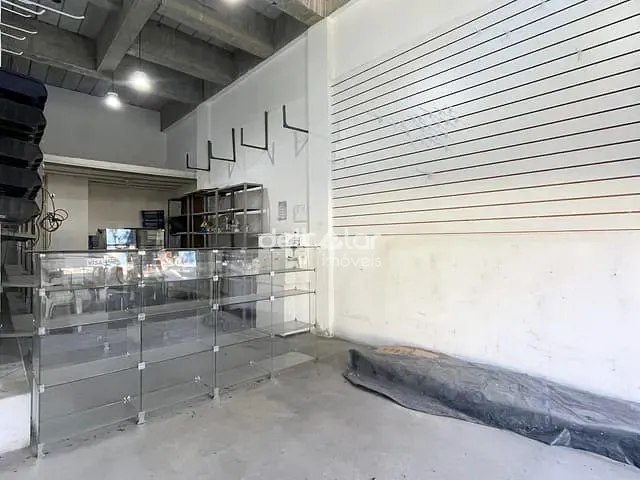 Loja com 40m², para alugar, no bairro São João Batista (Venda Nova) em Belo Horizonte