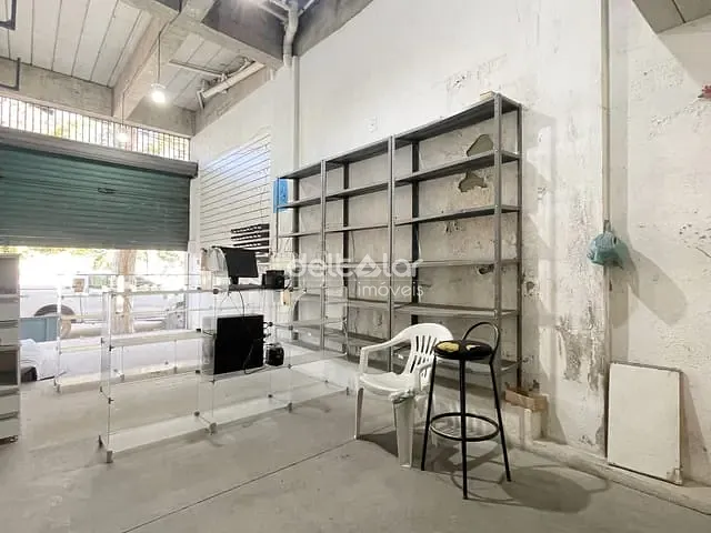 Loja com 40m², para alugar, no bairro São João Batista (Venda Nova) em Belo Horizonte