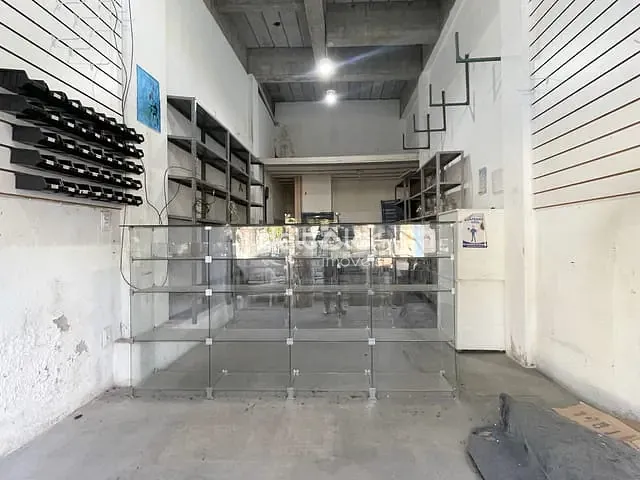 Loja com 40m², para alugar, no bairro São João Batista (Venda Nova) em Belo Horizonte