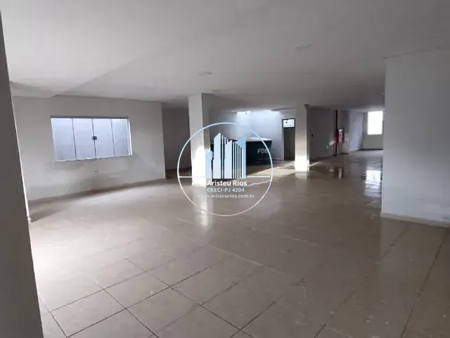 Loja com 150m², para alugar, no bairro Medicina em Pouso Alegre