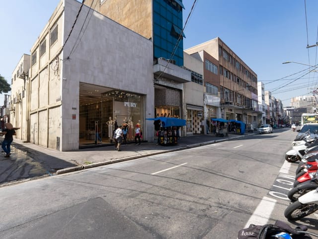 Loja com 1744m², à venda, no bairro Brás em São Paulo