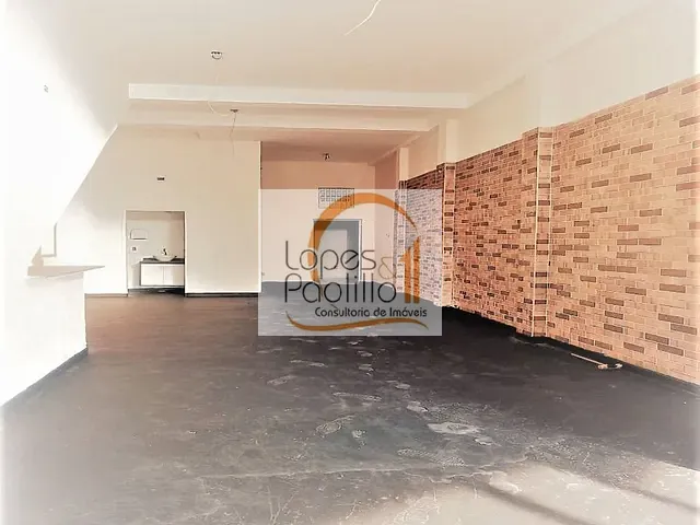 Loja com 250m², para alugar, no bairro Vila Thais em Atibaia
