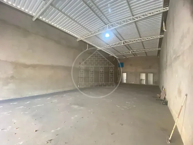 Loja com 227m², para alugar, no bairro Jardim Cruzeiro em São Paulo