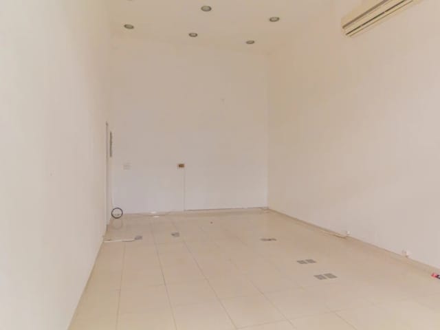 Loja com 33m², para alugar, no bairro República em São Paulo