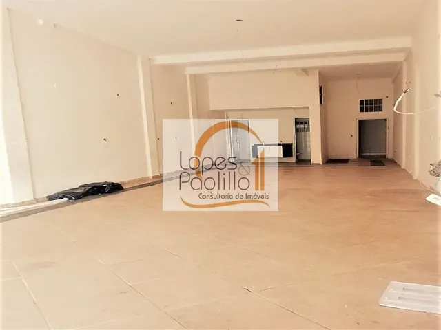 Loja com 400m², para alugar, no bairro Vila Thais em Atibaia