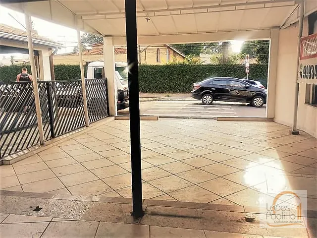 Loja com 400m², para alugar, no bairro Vila Thais em Atibaia