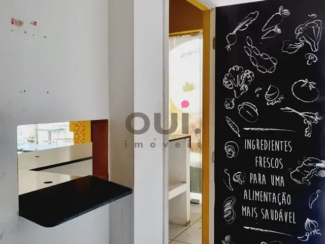 Loja à venda ou para alugar, no bairro Barra Funda em São Paulo