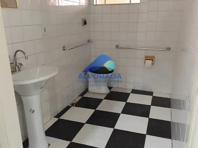 Loja com 10m², para alugar, no bairro Jardim Satélite em São José Dos Campos