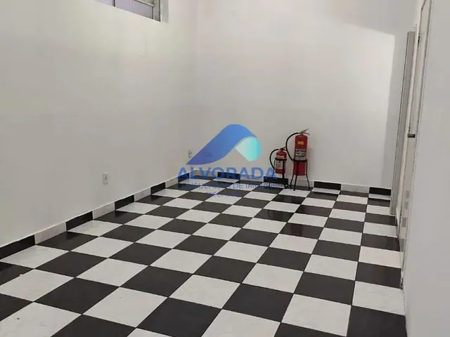 Loja com 10m², para alugar, no bairro Jardim Satélite em São José Dos Campos