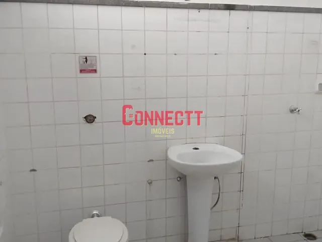 Loja com 304m², à venda ou para alugar, no bairro Centro em Ribeirão Preto