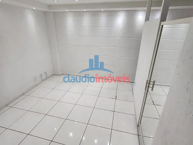 Loja para alugar, no bairro Centro em Barra Mansa