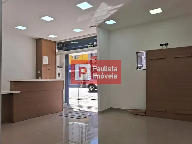 Loja com 120m², para alugar, no bairro Campo Belo em São Paulo