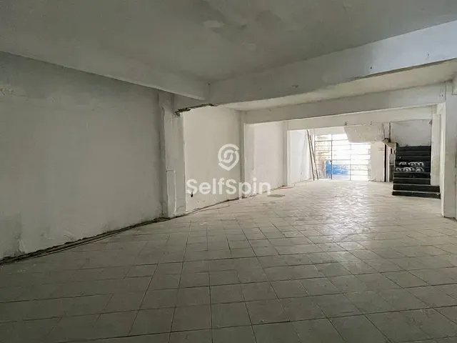 Loja com 420m², para alugar, no bairro Centro em Niterói