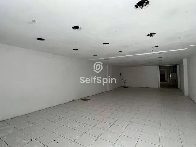 Loja com 420m², para alugar, no bairro Centro em Niterói