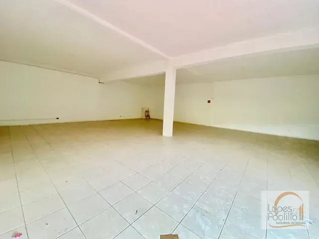 Loja com 140m², para alugar, no bairro Jardim das Cerejeiras em Atibaia