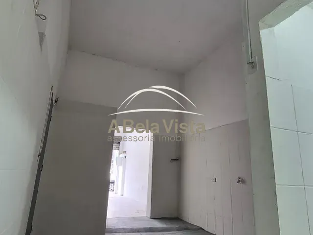 Loja para alugar, no bairro km 18 em Osasco