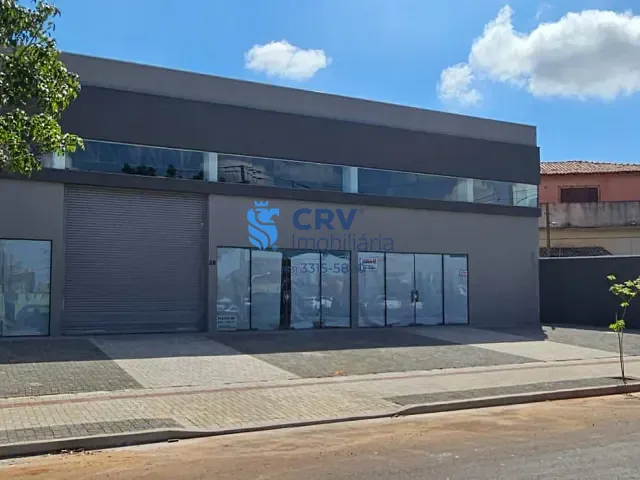 Loja com 634m², para alugar, no bairro Messiânico em Londrina