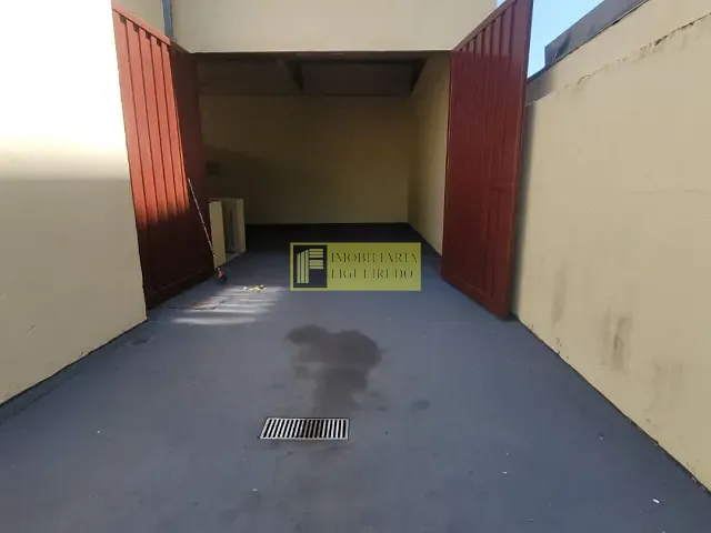 Loja com 100m², à venda ou para alugar, no bairro Vila Anchieta em São José do Rio Preto