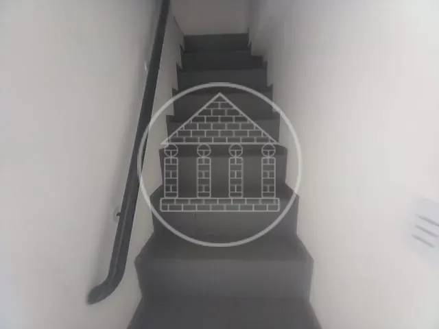 Loja com 25m², para alugar, no bairro Vila das Belezas em São Paulo
