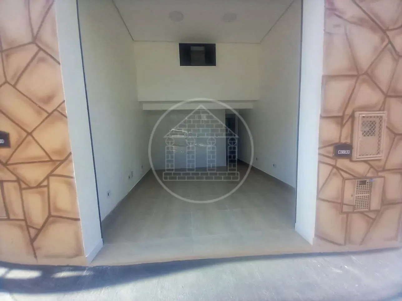 Loja-Salão, 25 m² - Foto 1