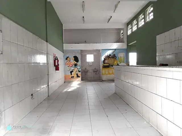 Loja com 80m², para alugar, no bairro Vila Serralheiro em São Paulo