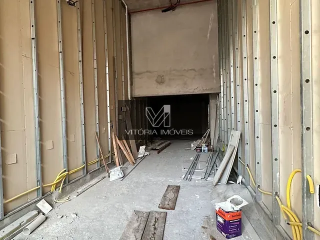 Loja para alugar, no bairro Praia da Costa em Vila Velha