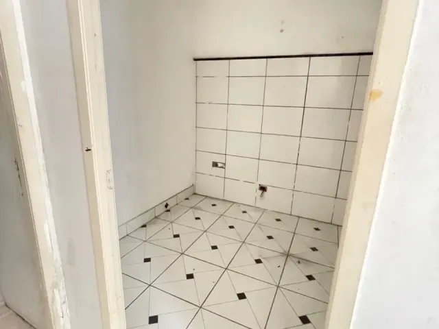 Loja com 84m², para alugar, no bairro Cambuci em São Paulo