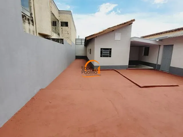 Loja com 330m², para alugar, no bairro Alvinópolis em Atibaia