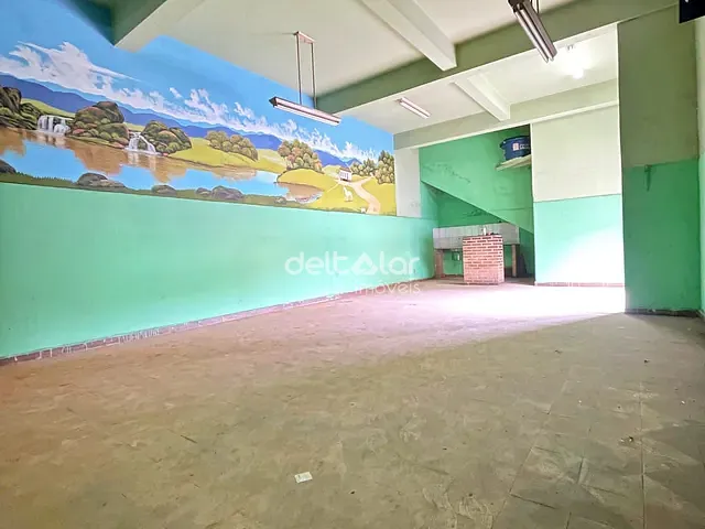 Loja com 100m², para alugar, no bairro Carlos Prates em Belo Horizonte