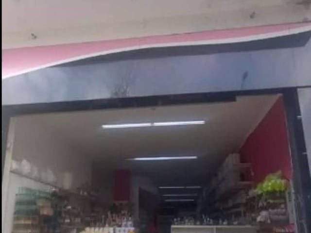 Loja com 240m², para alugar, no bairro Sé em São Paulo