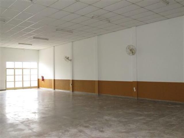 Foto do Loja - Jardim Bertanha - próx. CEAGESP - Salão Comercial para locação, Jardim Bertanha | Ary Proenca Negócios Imobiliários Ltda